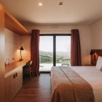 ES-estrela-serenity-room-types-premium-lake-room-double-twin